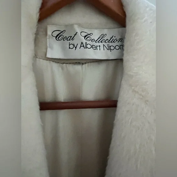 Vintage Coat Collection by Albert Nipon Cream Belted Coat Size 4 - Picture 8 of 9